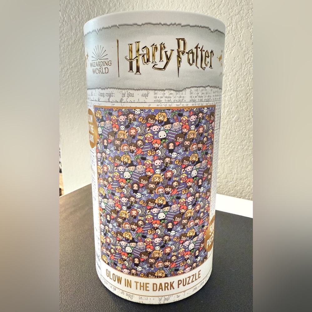 Warner Bros. Harry Potter Multicolor Glow Puzzle